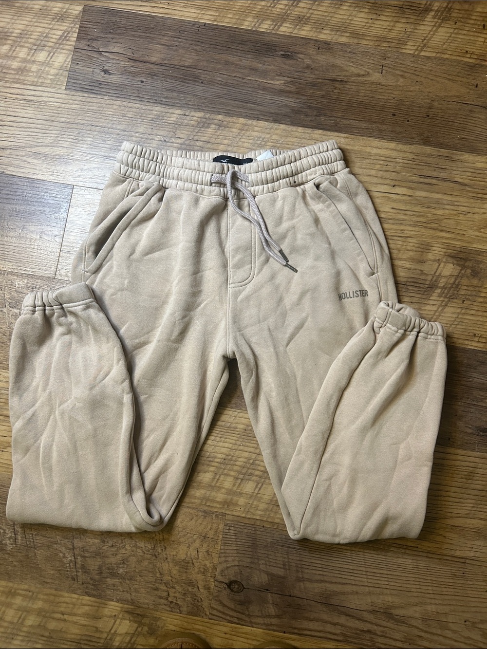Hollister Men's Tan Fleece Jogger Sweatpants
